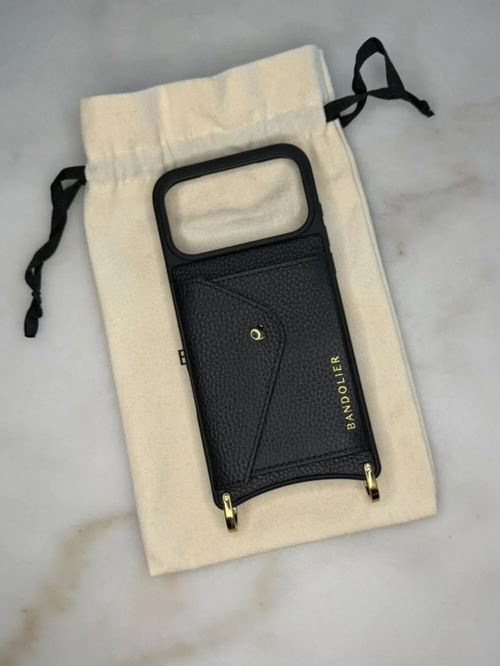 Bandolier Hailey Case Black/Gold iPhone 17 Pro Max (Case Only)